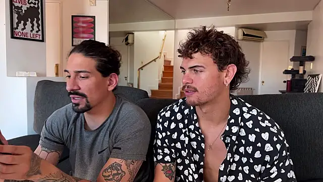 Snapshot of lenruy chatting on 11.20.25 lenruy online show from 11.20.25