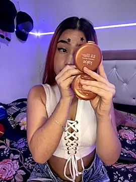 Snapshot of Ashly_cutee chatting on 10.31.25 Ashly cutee online show from 10.31.25