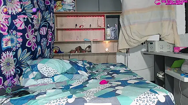 luisafe2025 online show from 10.26.25