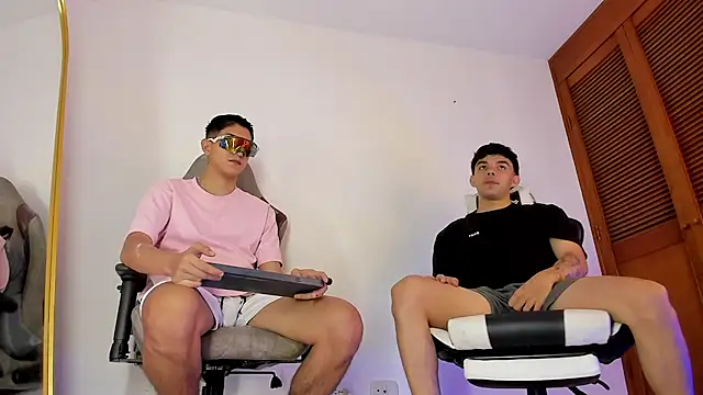 sotooliver3 online show from 02.20.26