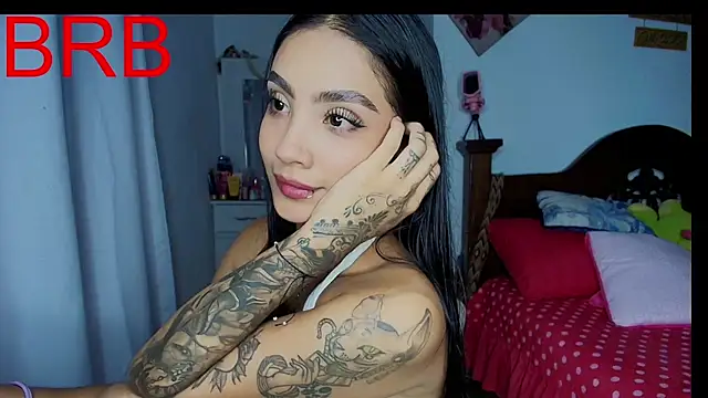 mia yireth online show from 12.20.25