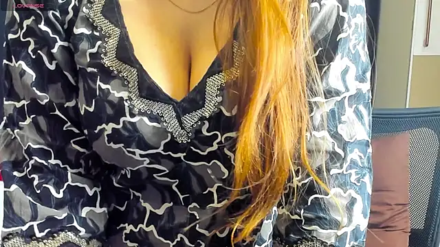 Snapshot of Shawtty_Girl chatting on 09.08.25 Shawtty Girl online show from 09.08.25