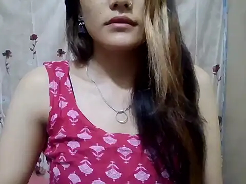 Amira90 online show from 10.04.25