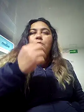 curvy diva  online show from 10.17.25