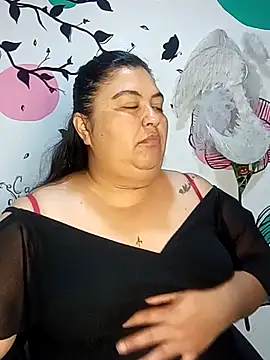 curvy diva  online show from 11.15.25