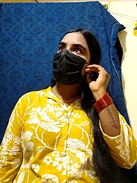 mini-queen online show from 04.08.26