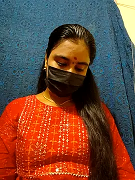 mini-queen online show from 04.11.26