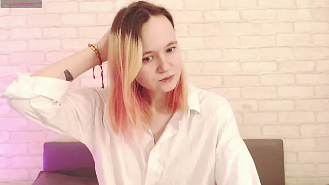 Ericha Stone online show from 03.24.26