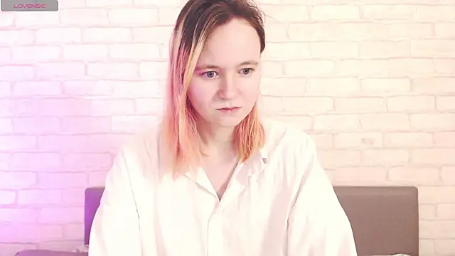 Ericha Stone online show from 03.28.26