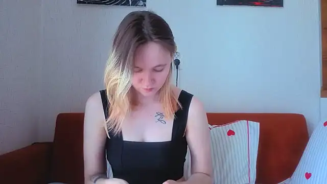 Ericha Stone online show from 07.15.26