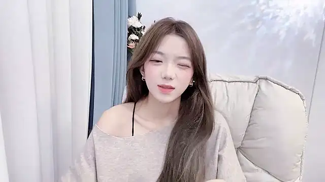 TyTing-214 online show from 10.12.25