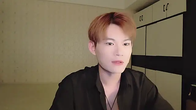 Dancer03 online show from 09.10.25