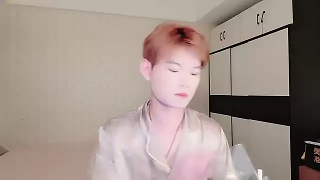 Dancer03 online show from 09.16.25