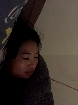 LiLy-0477 online show from 10.24.25