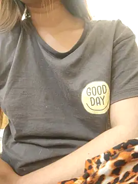 midnightmuse-03 online show from 02.10.26