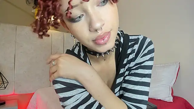 EmiilyWillss online show from 09.18.25