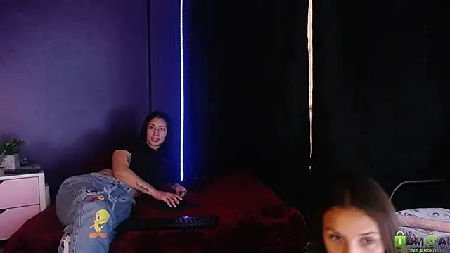 fire angels online show from 09.23.25