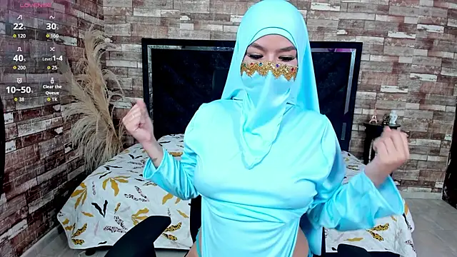 Amal Bakir online show from 10.17.25