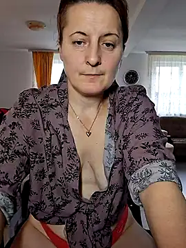 Fluturas2 online show from 11.27.25