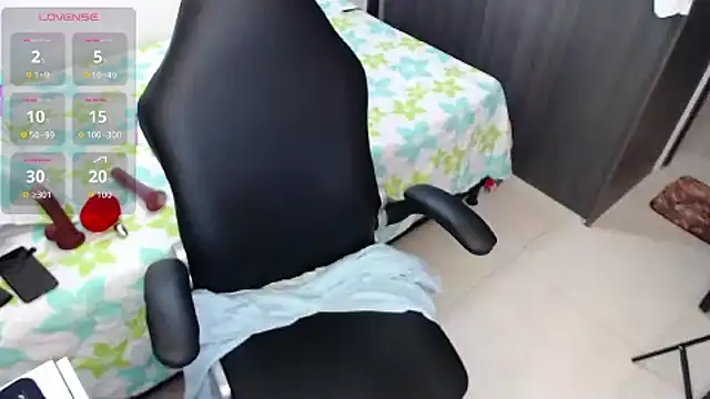 aynarakiss online show from 10.01.25