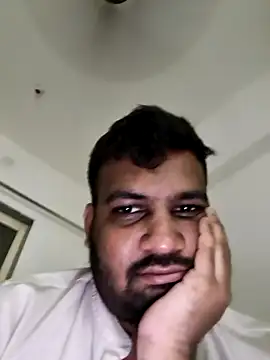 Snapshot of vinay_smalldick chatting on 02.12.26 vinay smalldick online show from 02.12.26