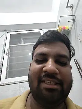 Snapshot of vinay_smalldick chatting on 02.16.26 vinay smalldick online show from 02.16.26