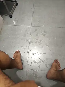 Snapshot of vinay_smalldick chatting on 02.20.26 vinay smalldick online show from 02.20.26