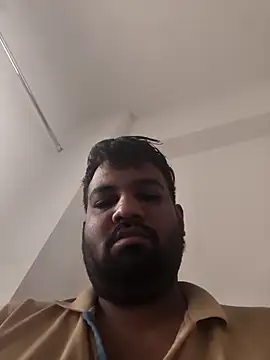 Snapshot of vinay_smalldick chatting on 02.25.26 vinay smalldick online show from 02.25.26