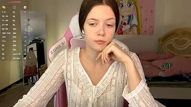 VibeQueenLucy online show from 11.14.25