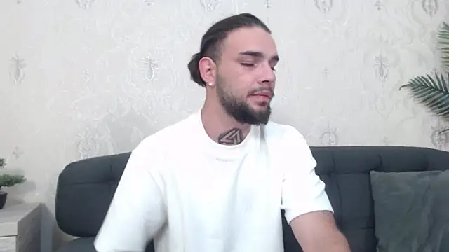 DanyelCarter online show from 09.30.25