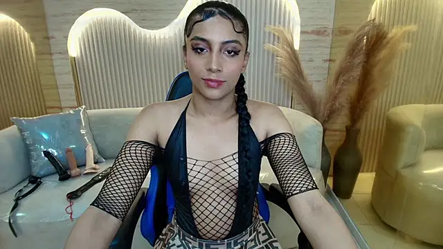 Snapshot of katty_berry_r chatting on 09.20.25 katty berry r online show from 09.20.25