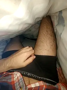 Snapshot of Angelmilf69 chatting on 11.01.25 Angelmilf69 online show from 11.01.25