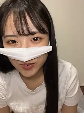 av nanashi online show from 10.10.25