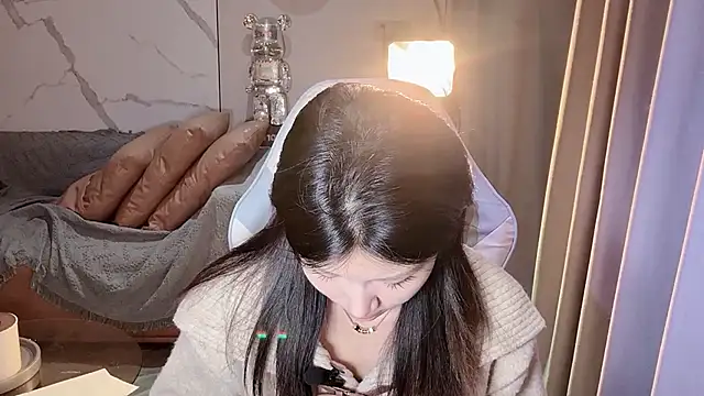 Lixinel-520 online show from 11.30.25