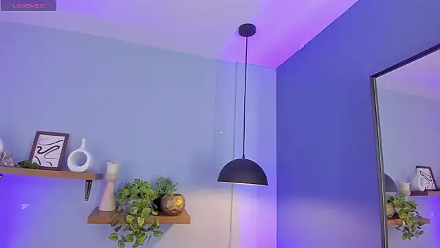 Cristalfoxy  online show from 03.12.26