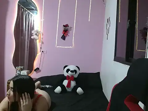 ScarlethG online show from 09.25.25