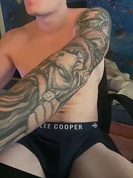 fronkie9384 online show from 12.01.25