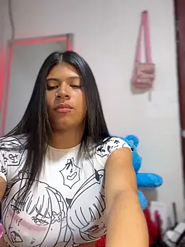 Snapshot of Elahia__marquez chatting on 12.01.25 Elahia marquez online show from 12.01.25