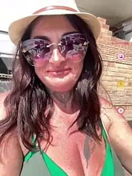 Snapshot of IrishmilfAnna chatting on 05.18.26 IrishmilfAnna online show from 05.18.26