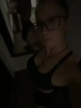 Snapshot of cataladiabla93 chatting on 11.27.25 cataladiabla93 online show from 11.27.25