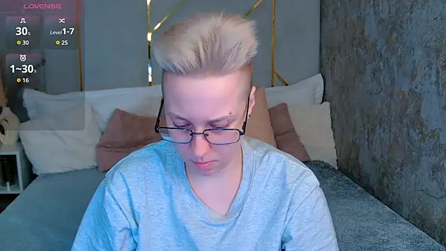 AlexandraGreen online show from 11.13.25