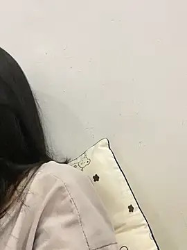 Mochi21 online show from 10.08.25