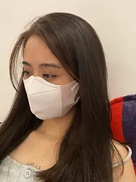 Mochi21 online show from 10.17.25