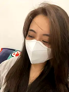 Mochi21 online show from 10.18.25