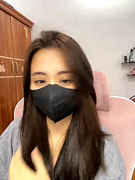 Mochi21 online show from 11.19.25