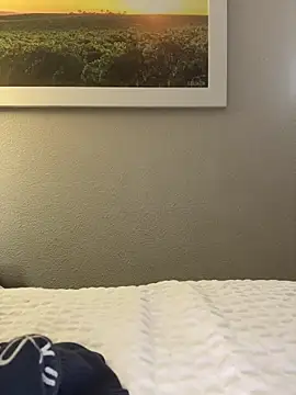 CinnaCakesss online show from 03.12.26