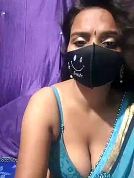 Snapshot of cutie_pei002 chatting on 11.05.25 cutie pei002 online show from 11.05.25