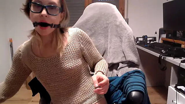 Snapshot of L_Sofia chatting on 01.15.26 L Sofia online show from 01.15.26