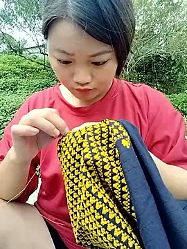 lusy-000 online show from 09.14.25