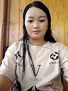 lusy-000 online show from 09.20.25